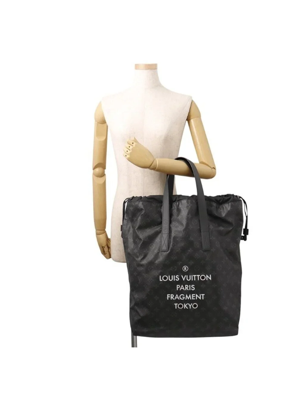 Louis Vuitton Tote Monogram Eclipse Cover Light Fragment